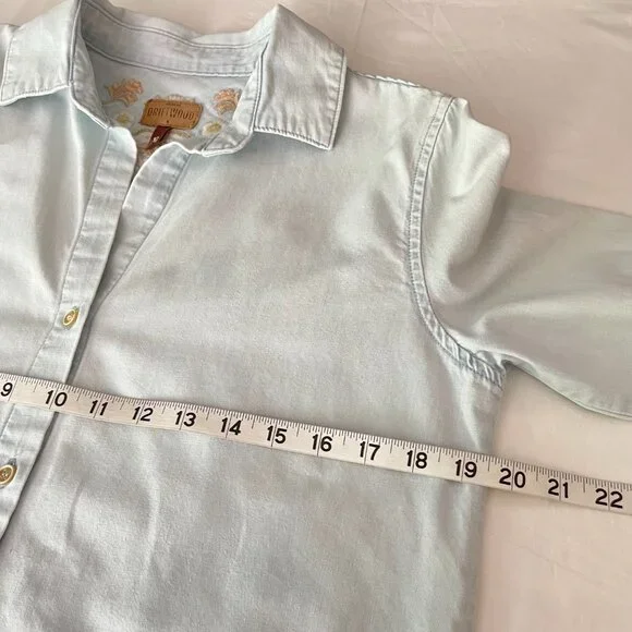 DRIFTWOOD Light Washed Embroidered Back Demin Shirt Size M - Picture 9 of 14